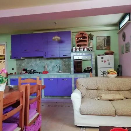 Terrazza&tavernetta Arcobaleno 3* Specchia