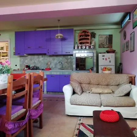 Terrazza&tavernetta Arcobaleno Specchia